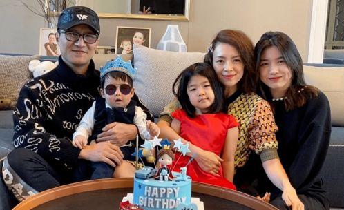 章子怡吃瓜汪峰视频播放,揭秘娱乐圈幕后故事