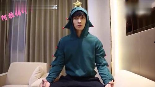 吃瓜淘气少女视频,淘气少女的欢乐食光